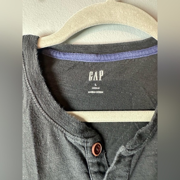 GAP Lived-In Henley T-Shirt Black Short Sleeve Men’s Large - Picture 3 of 3